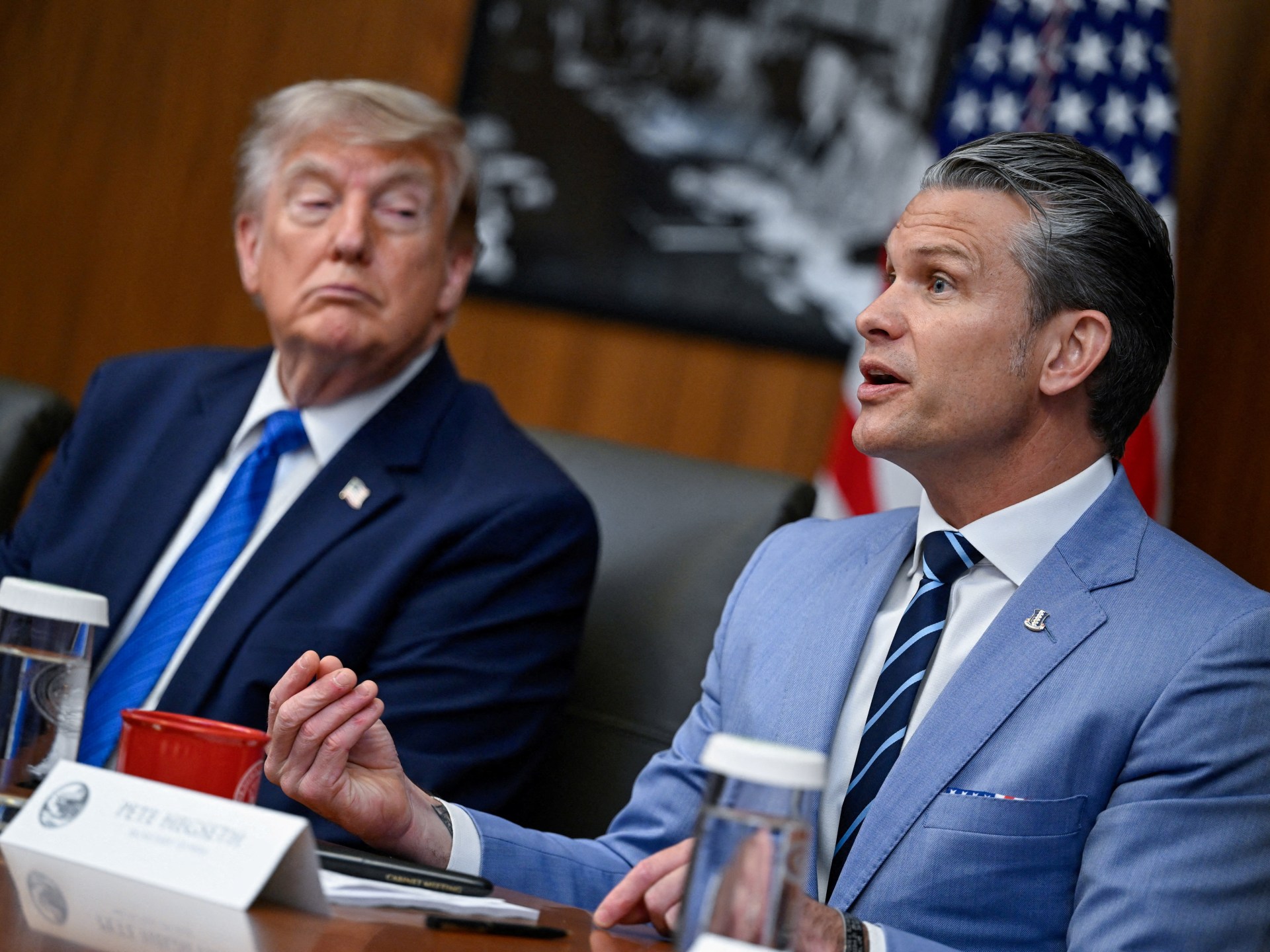 مخاوف من تآكل القيم وتصاعد العنف وتراجع النفوذ الدولي لأمريكا في عهد ترمب