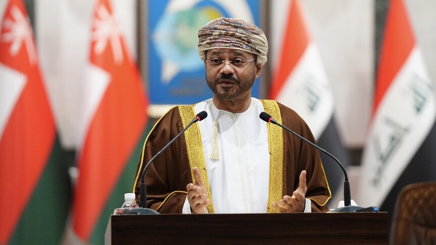 عُمان تبحث مع مصر والإمارات وفرنسا تطورات المنطقة وسبل احتواء التصعيد