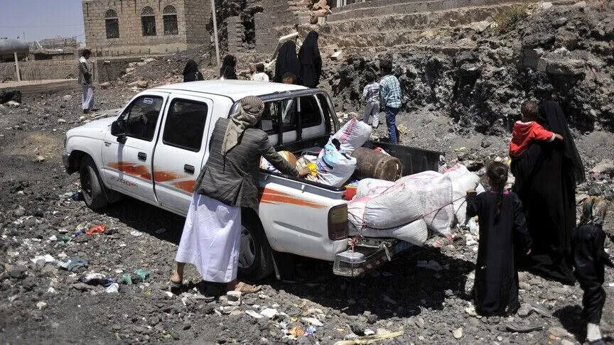 الأمم المتحدة تحذر من نزوح أكثر من 28 ألف يمني خلال 8 أيام جراء تصاعد القتال