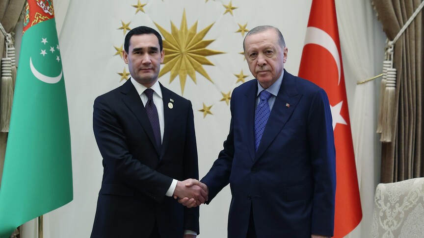 أردوغان ونظيره التركمانستاني يبحثان تعزيز العلاقات الثنائية وقضايا إقليمية