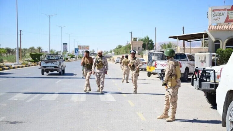 الجيش اليمني يُعلن تحييد 1200 عنصر حوثي وتدمير أكثر من 440 آلية في عملية فجر اليمن