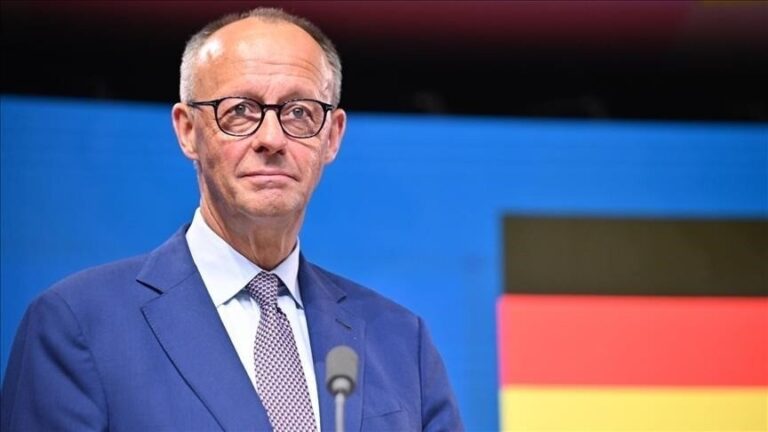 ميرتس يؤكد دعم ألمانيا لإسرائيل ويستنكر معاداة السامية وسط مظاهرات تأييد لفلسطين