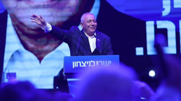 غادي آيزنكوت يعلن عن توجه لتشكيل حكومة جديدة بعد انتخابات إسرائيل 2023 ويشدد على فقدان الثقة بحكومة نتنياهو
