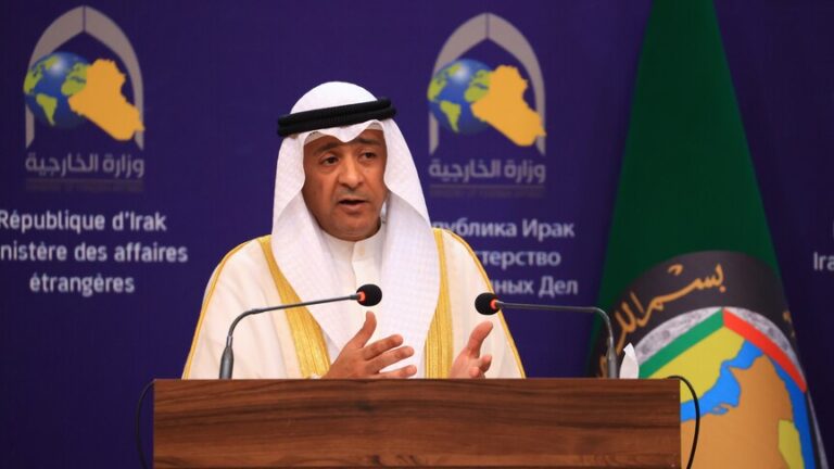 الأمين العام لمجلس التعاون الخليجي يدين بشدة استهداف الحوثيين لمكة المكرمة ويصفه بتجاوز حرمة المقدسات
