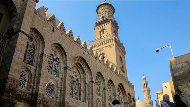 الأزهر الشريف يدين استهداف محطة الكهرباء في المدينة المنورة ويعتبره استفزازًا لمشاعر المسلمين
